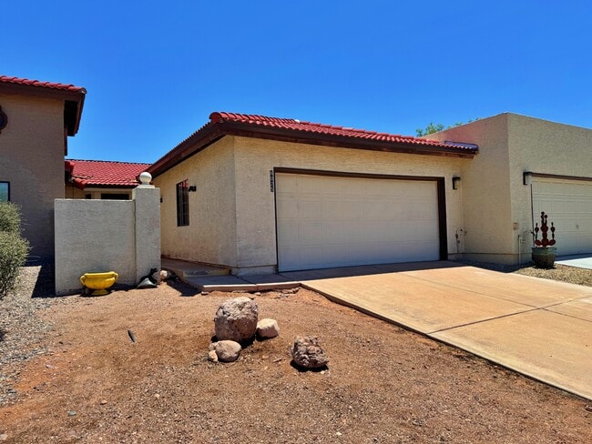 Photo - 6025 S Alameda Rd Townhome