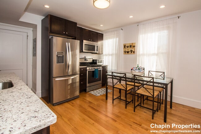 Photo - 30 Clay St Unit 3