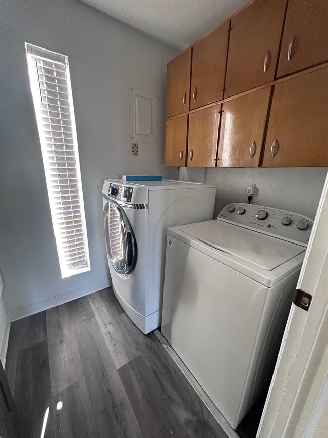 Photo - 606 Western Dr