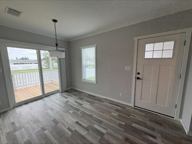 Photo - 1631 Voyager Dr