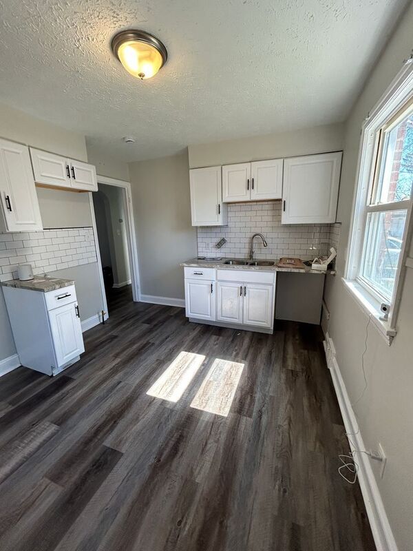 Photo - 18312 Mapleboro Ave