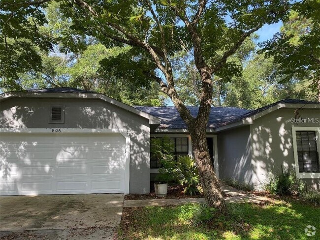 Building Photo - 906 E Timberland Trail Rental