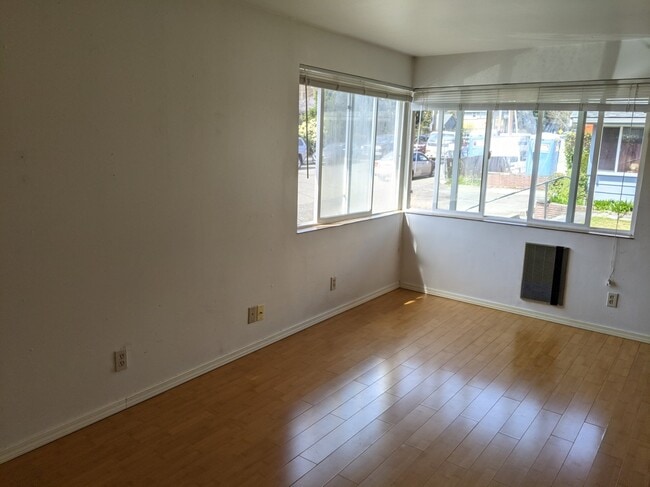 Photo - 6538 Ravenna Ave NE Unidad 1