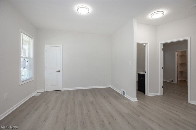 Photo - 4911 Tillman Ave