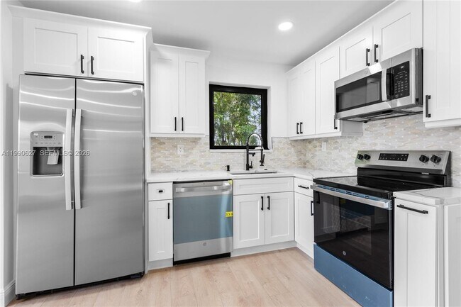 Photo - 14171 SW 37th Ct