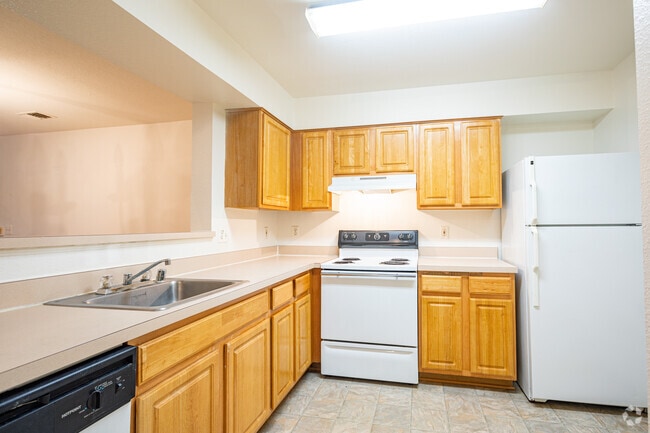 2BR, 2BA