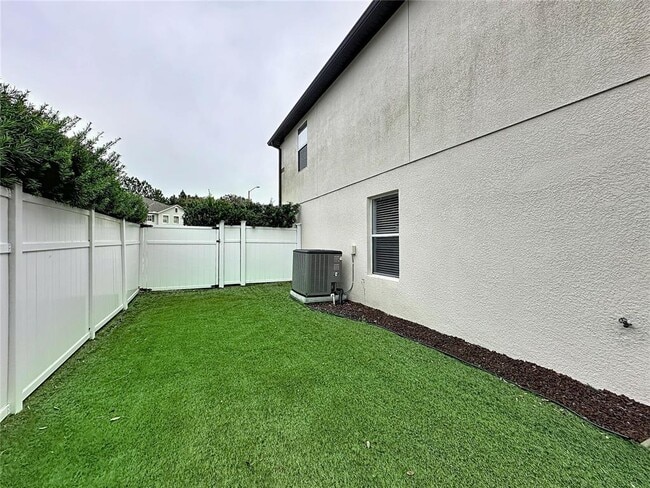 Photo - 16748 Sunrise Vista Dr