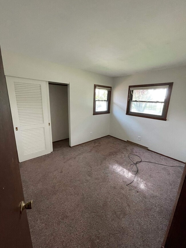 Photo - 224 N Eagle St