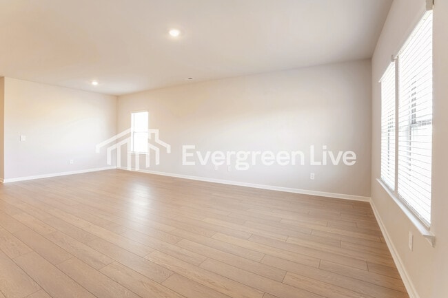 Photo - 17767 Denham Cir