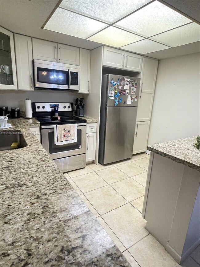 Photo - 5530 NW 44th St