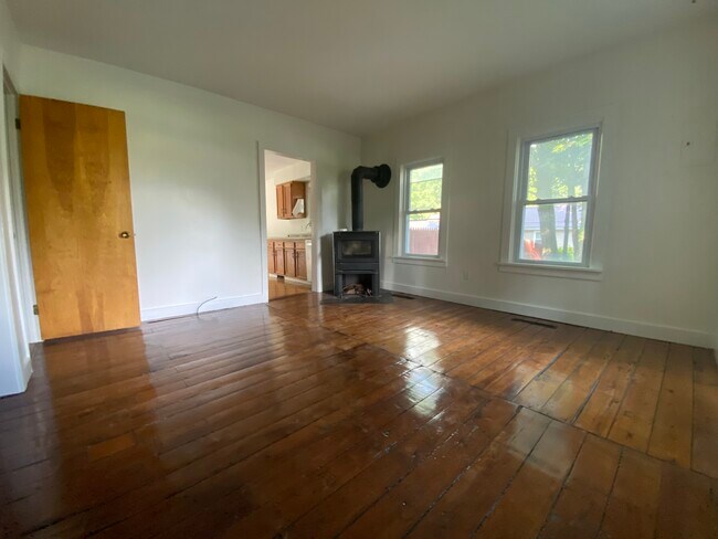 376 Snyder Hill Rd
