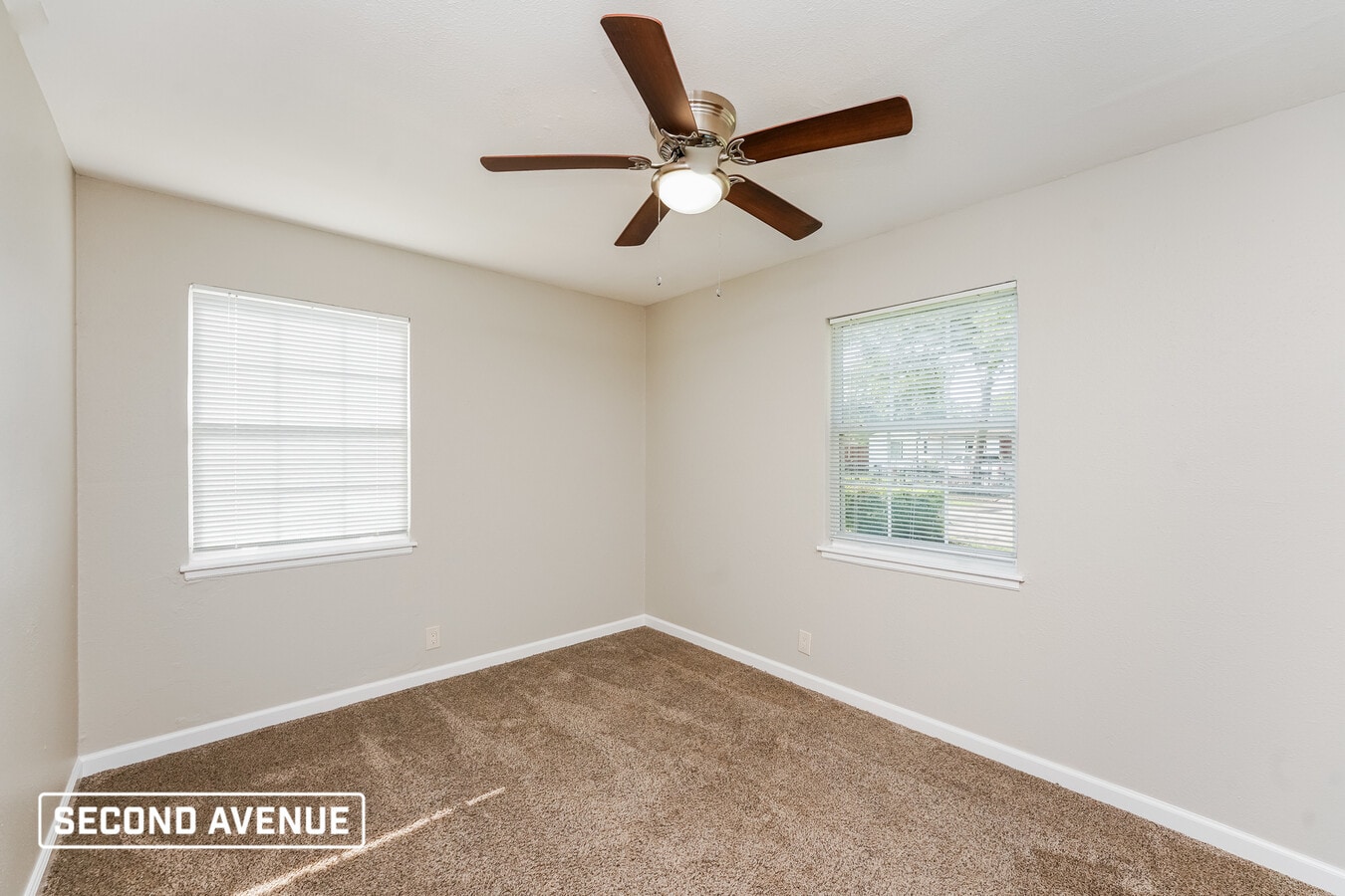 Photo - 1819 Barlow Ave