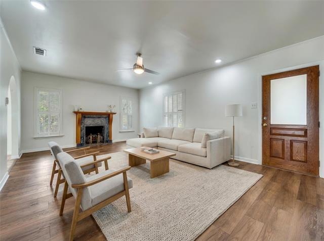 Photo - 3337 Mockingbird Ln