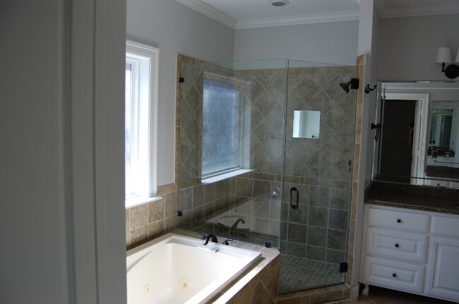 Photo - 4219 Emerson Ave