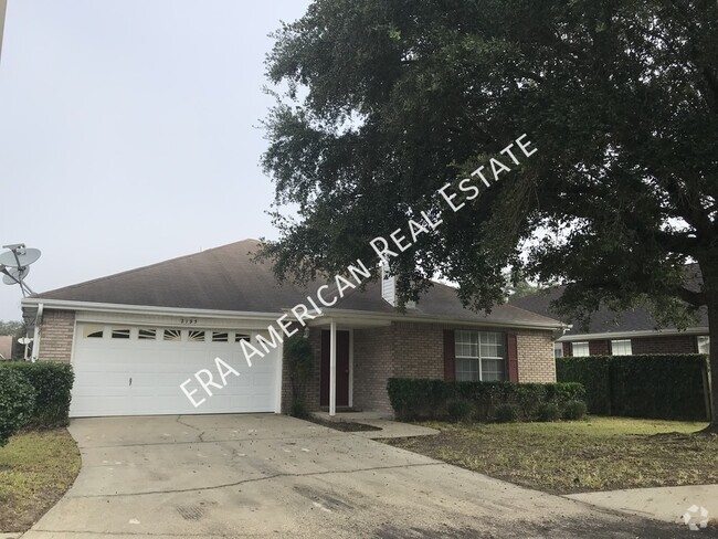 Building Photo - Close to Eglin! Rental