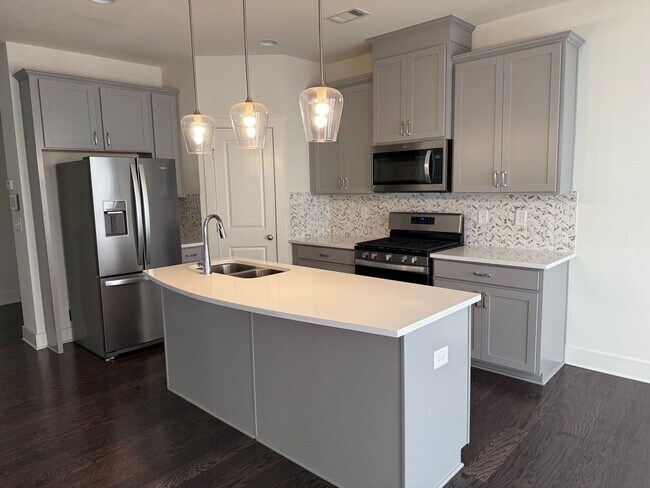 Photo - Modern 3-Bedroom Townhome in Winder, GA – ...