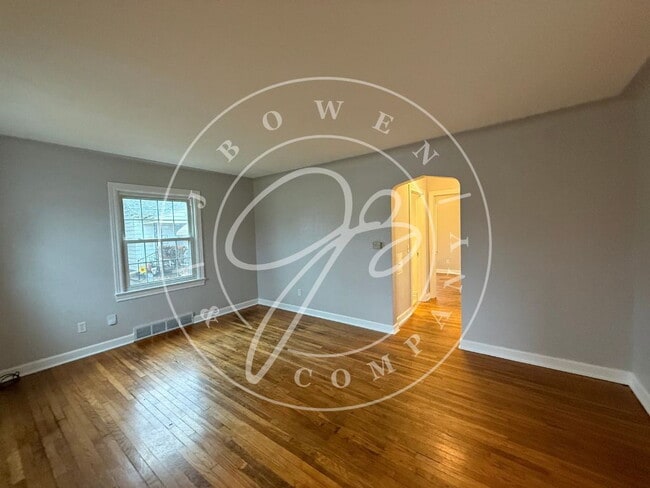 Photo - 4114 S Detroit Ave