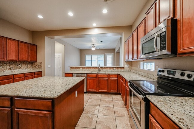 Photo - COMING SOON !! Spacious 4 Bed, 2.5 Bath 2 Story Home in Shadow Ridge Community/ Chandler