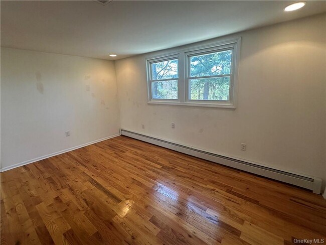 Photo - 1 Mineral Springs Rd Unit 2