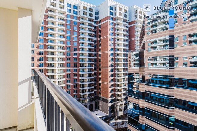 Photo - 850 N Randolph St Unidad SI FL11-ID1007