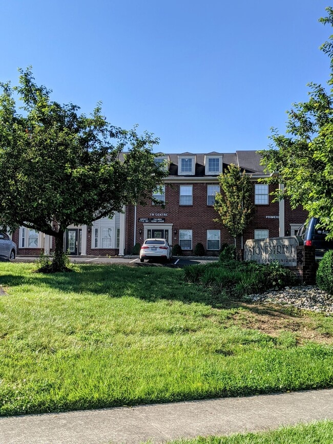 833 Valley College Dr Unit 12