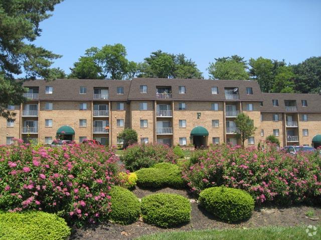 Autumn Ridge Apartments - Autumn Ridge Apartments