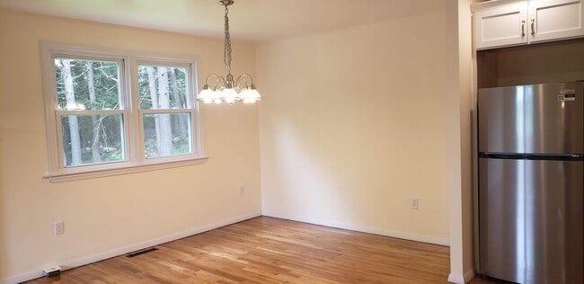 21 Bradford Rd
