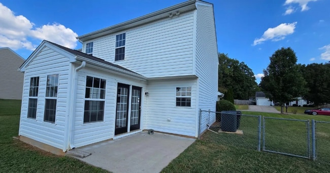 Photo - 720 Audrey Ln