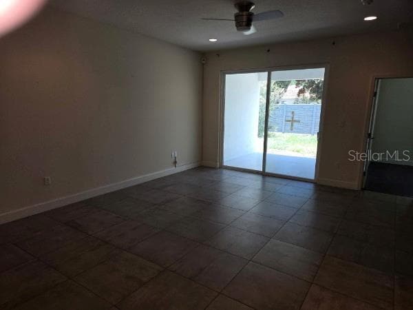 922 Centaury Dr