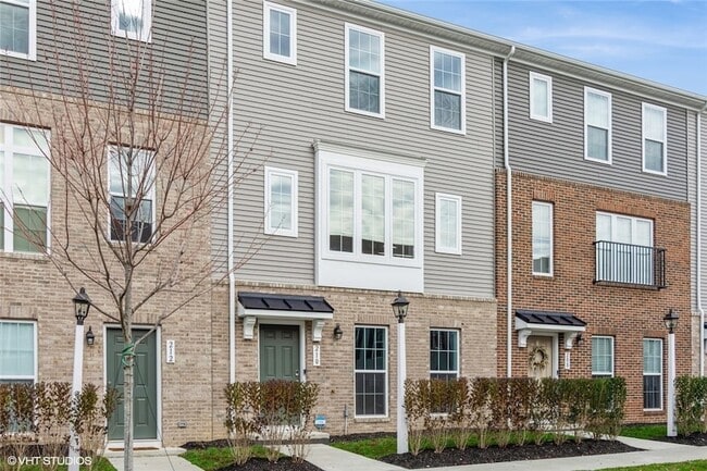 Photo - 210 Gress Rd