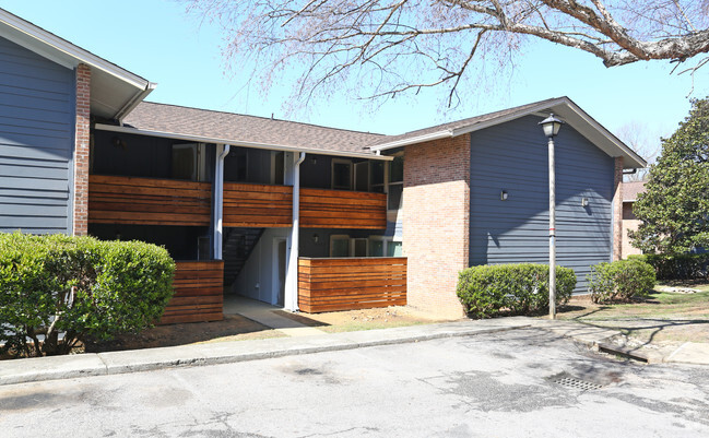 Building Photo - Waters At Berryhill Rental