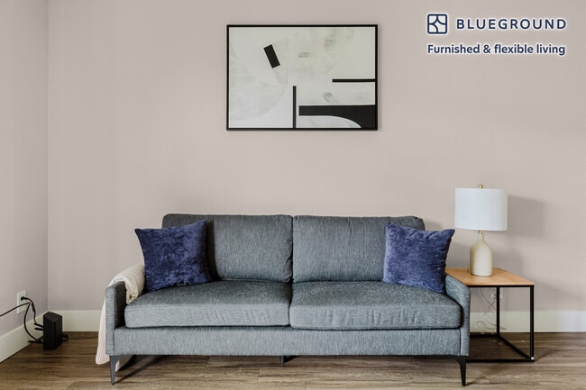 Photo - 766 Edgewater Blvd Unidad FL3-ID2053