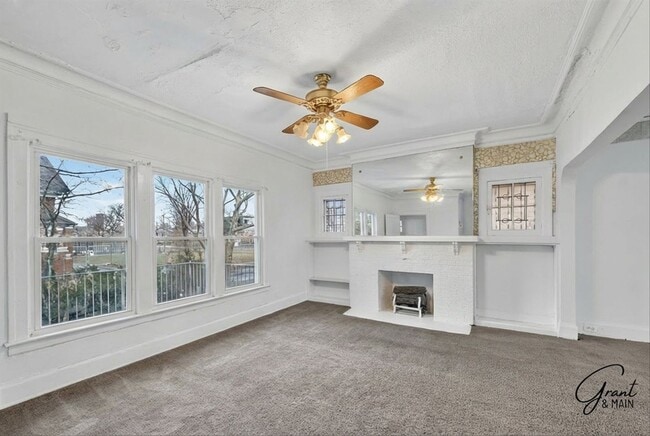 Photo - $1550 4 bedroom