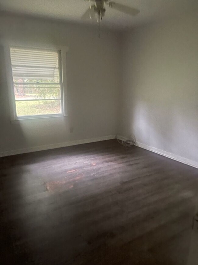1312 Colquitt Ave