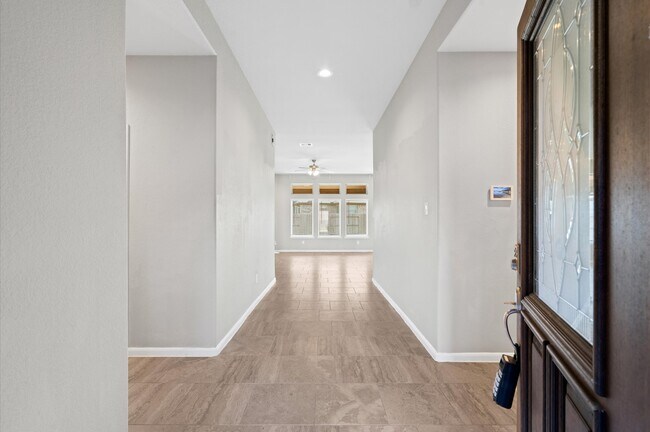 Photo - 410 Richfish Run Drive