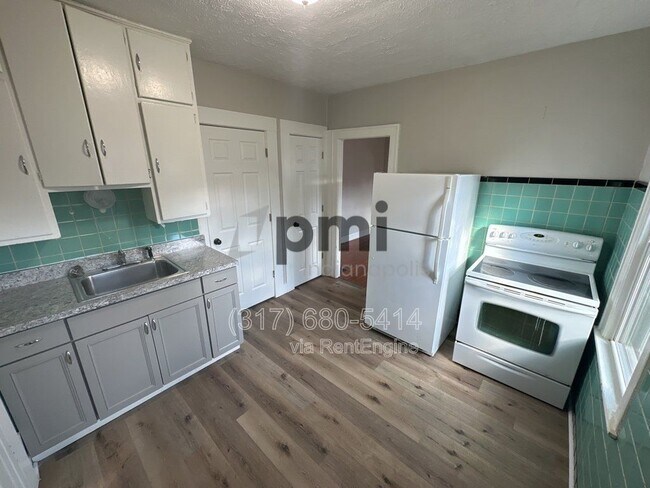 Photo - 1504 S Randolph St