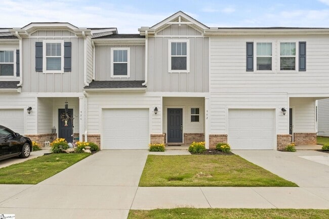 Photo - 952 Yarn Wy Townhome