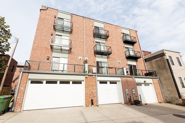 Photo - 902 S Linwood Ave
