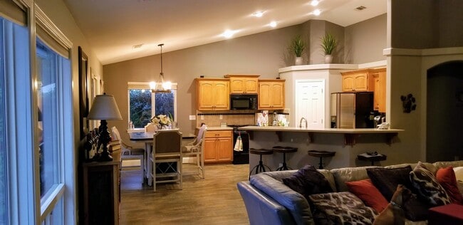 Photo - 3019 Rush Creek Ct