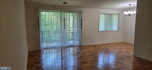 Photo - 10424 Rockville Pike Unit 402