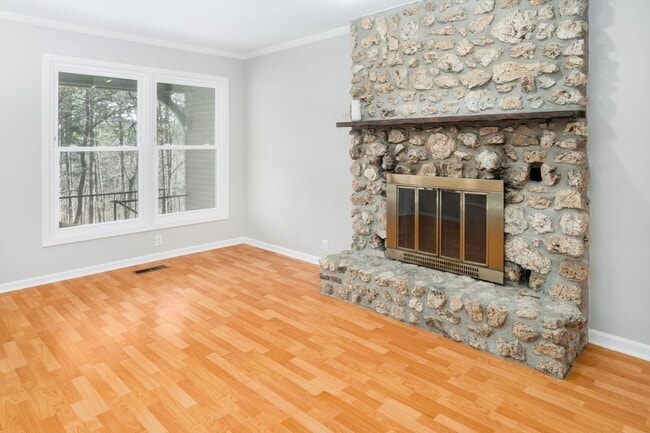 16 Malaga Cir