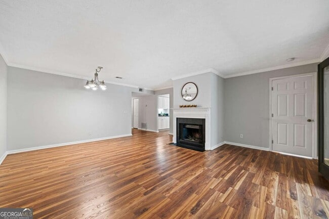 Photo - 717 Beaufort Cir