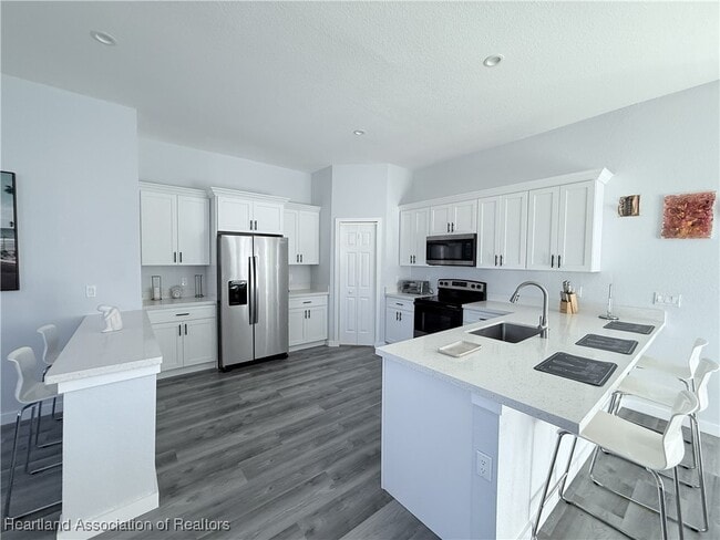 Photo - 115 Fire Island Ave NE