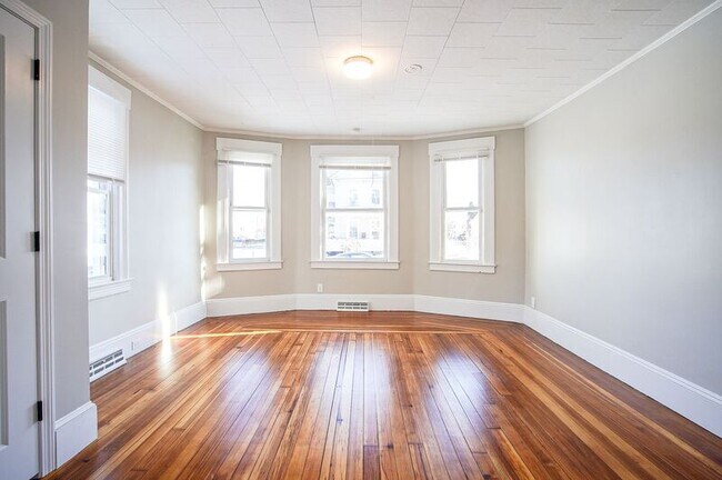 Photo - 10-12 River Street Unit #1