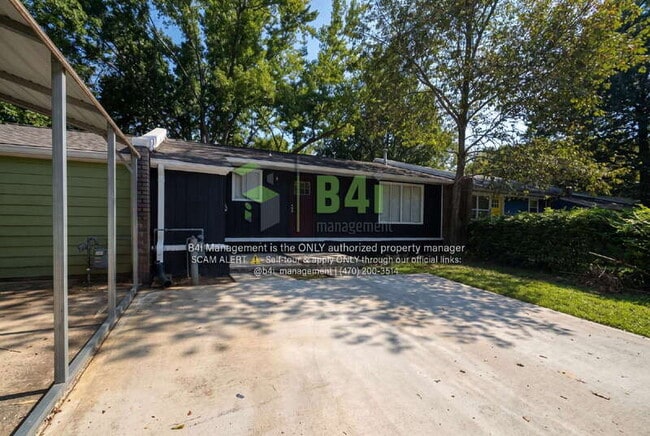 Photo - 716 Dunaire Way