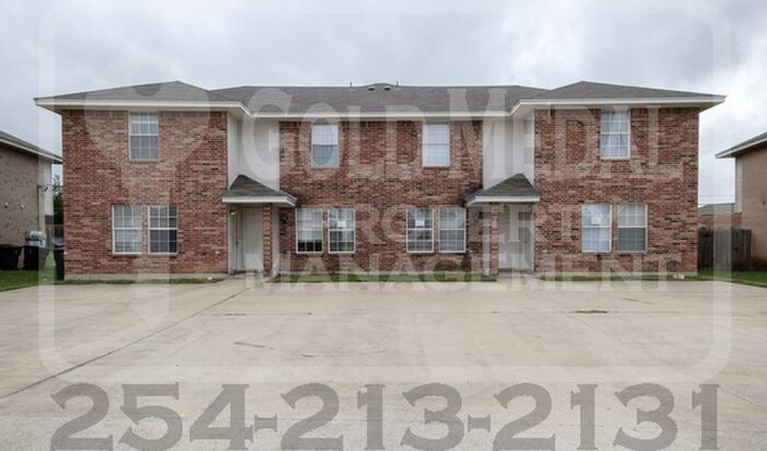 Photo - 5805 Redstone Dr