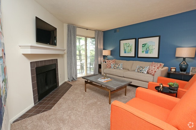Chinoe Creek - Chinoe Creek Apartments