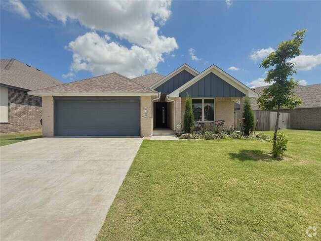 Building Photo - 6109 NW 158th St Rental