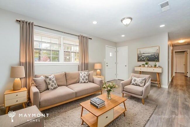 Photo - 2979 Tiller Trail SW