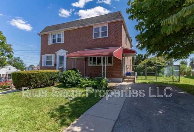 Building Photo - 202 Davis Ave Rental